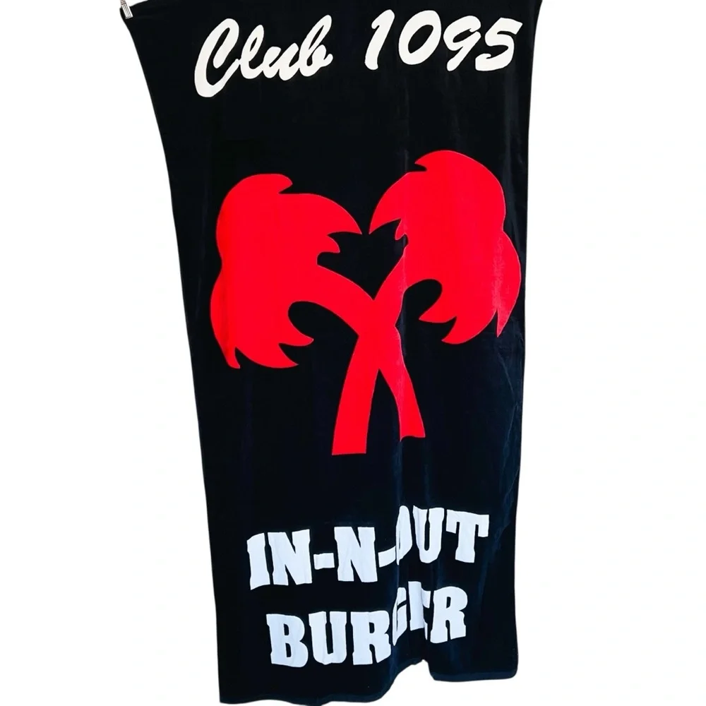In-N- Out Burger Club 1095 100% Cotton Palm Trees Beach Towel